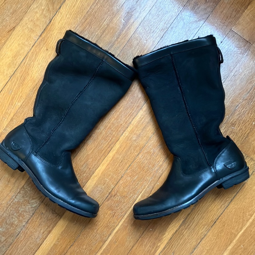 UGG boots. Size 8